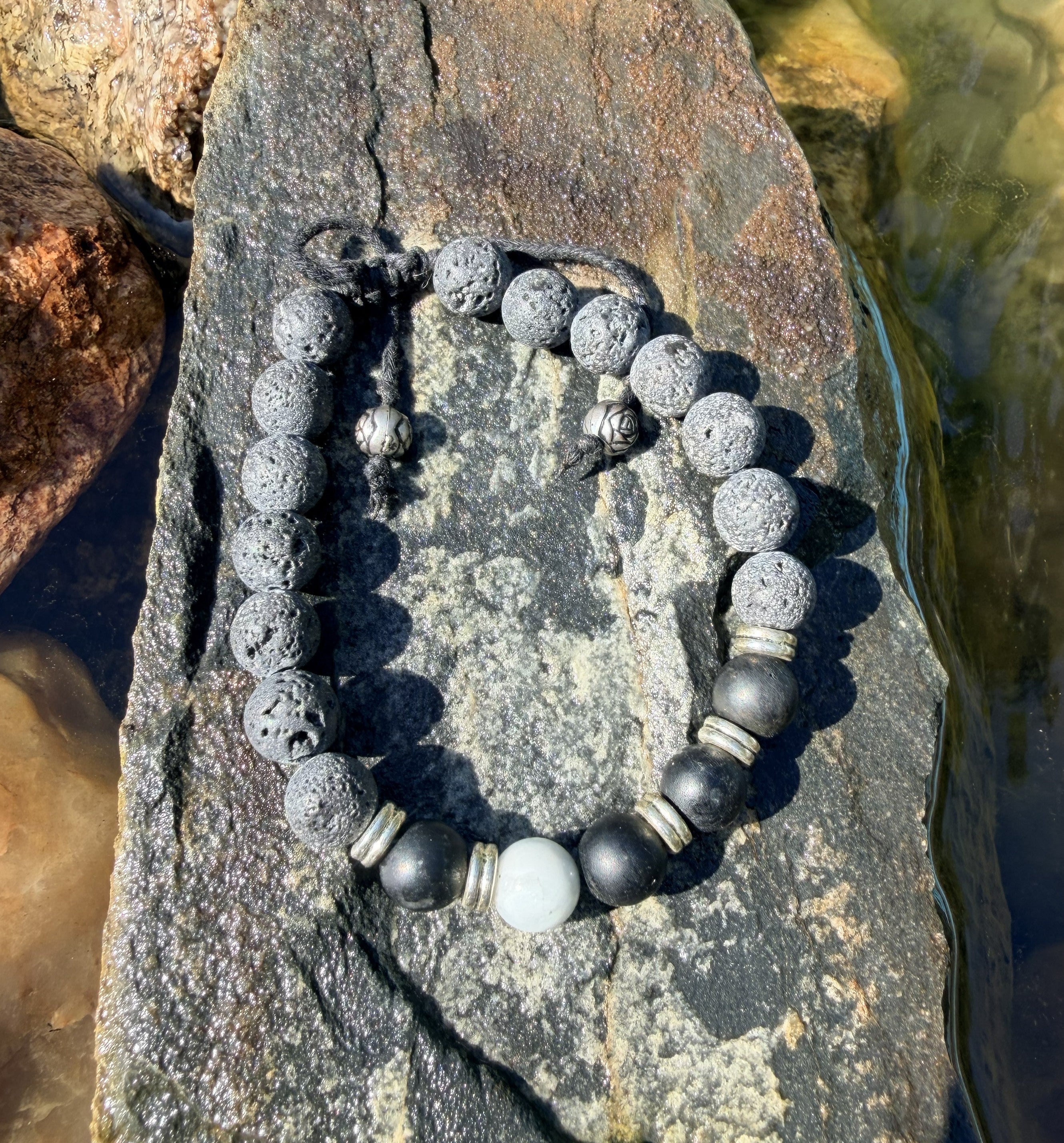 0026 - Gray lava with black tourmaline & moonstone