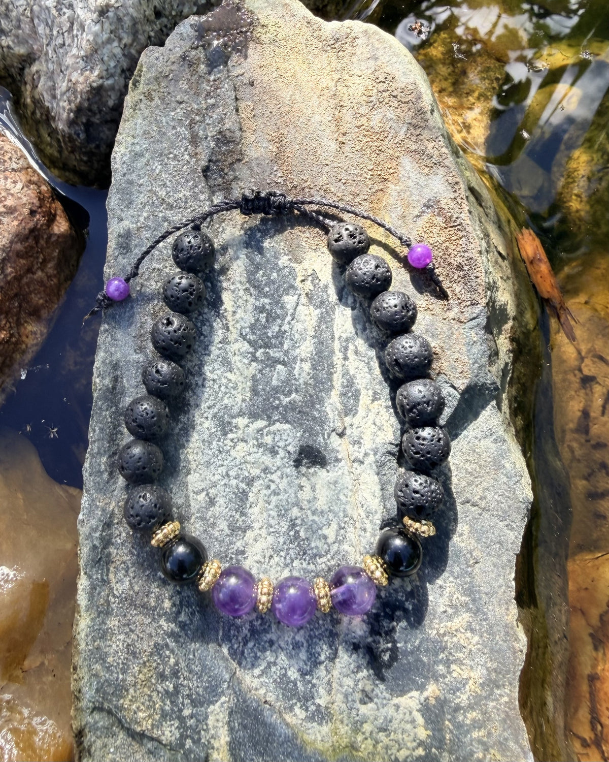 0036 - Black lava with amethyst & black obsidian